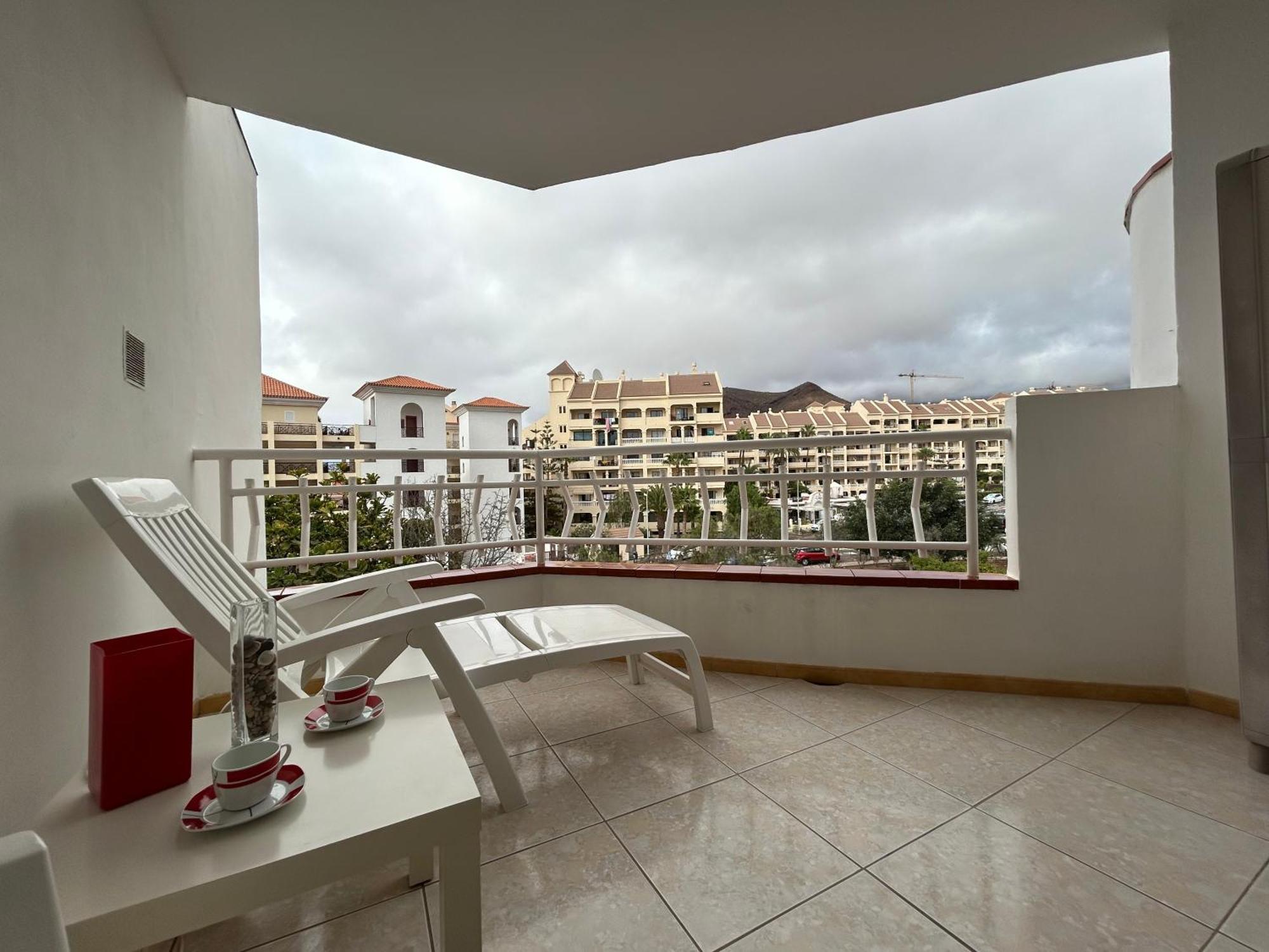 Modern Apartment, Heated Pool & 2 Terraces Los Cristianos  Exterior photo