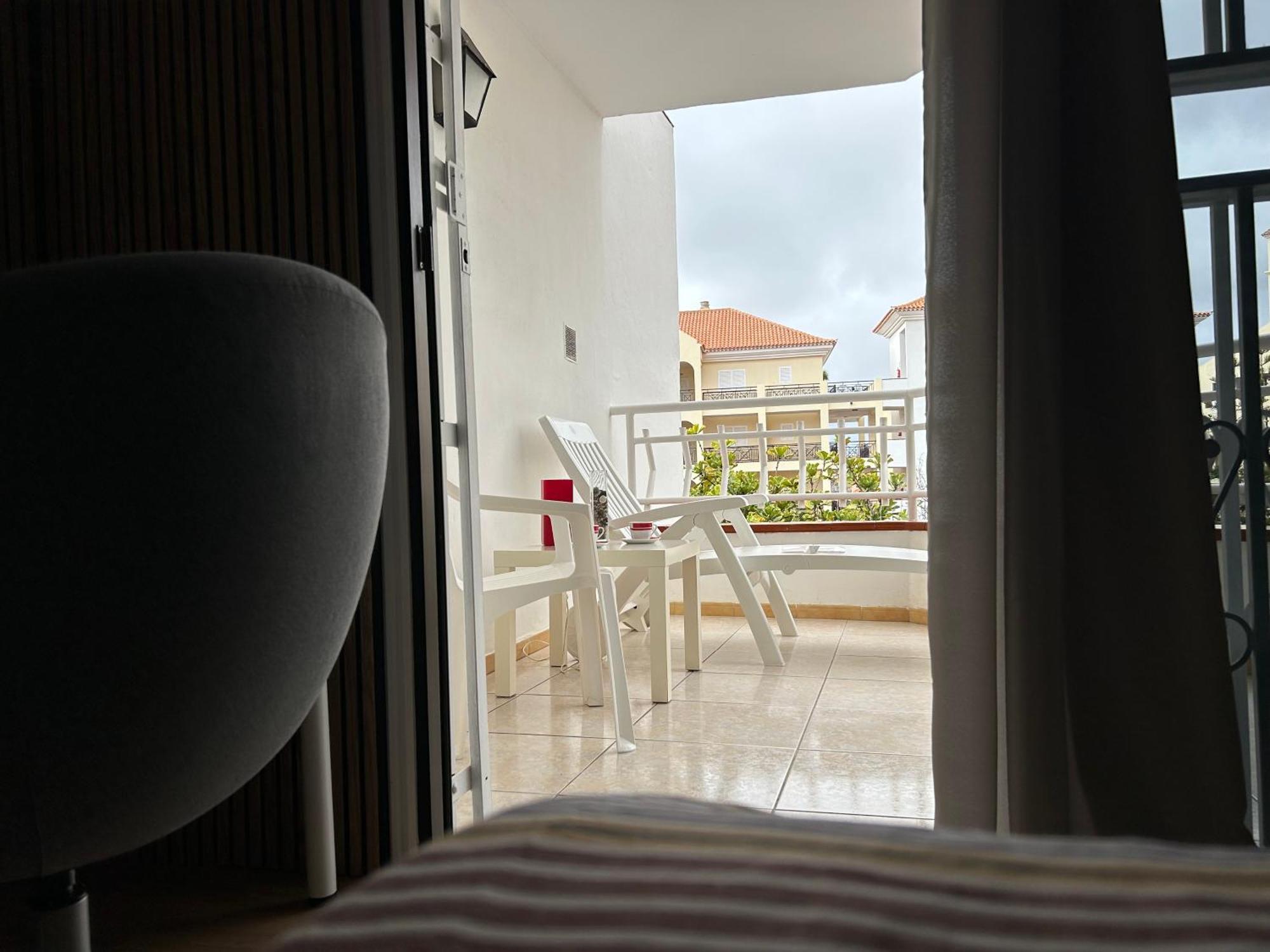 Modern Apartment, Heated Pool & 2 Terraces Los Cristianos  Exterior photo